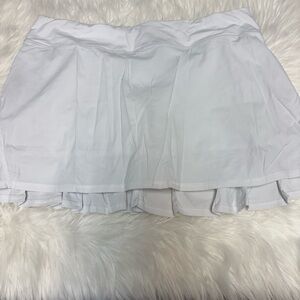 | Lululemon | skirt. Size 12.